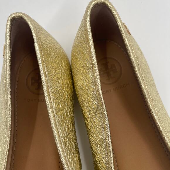 TORY BURCH Laila 2 Driver 7.5 Flats Crinkle Sparkle Gold Shoes Bow Leather - Picture 4 of 14